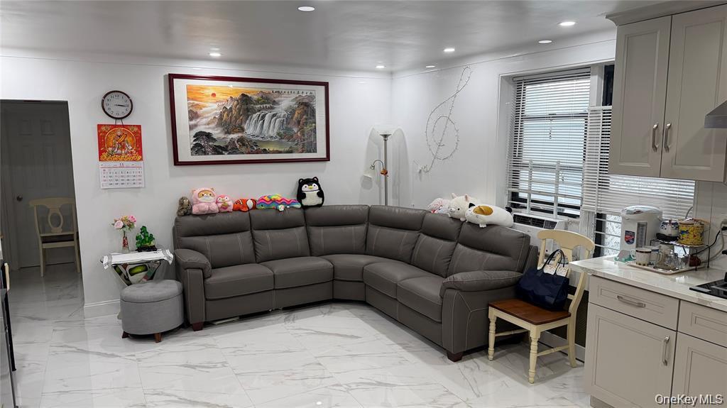 #2 photo, 144-11 Sanford Avenue, Flushing , NY 11355