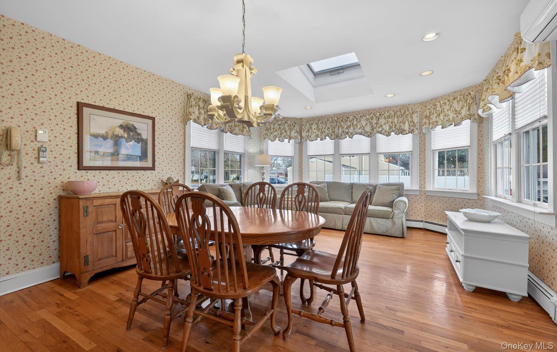 #16 photo, 1174 5th Avenue, East Northport , NY 11731