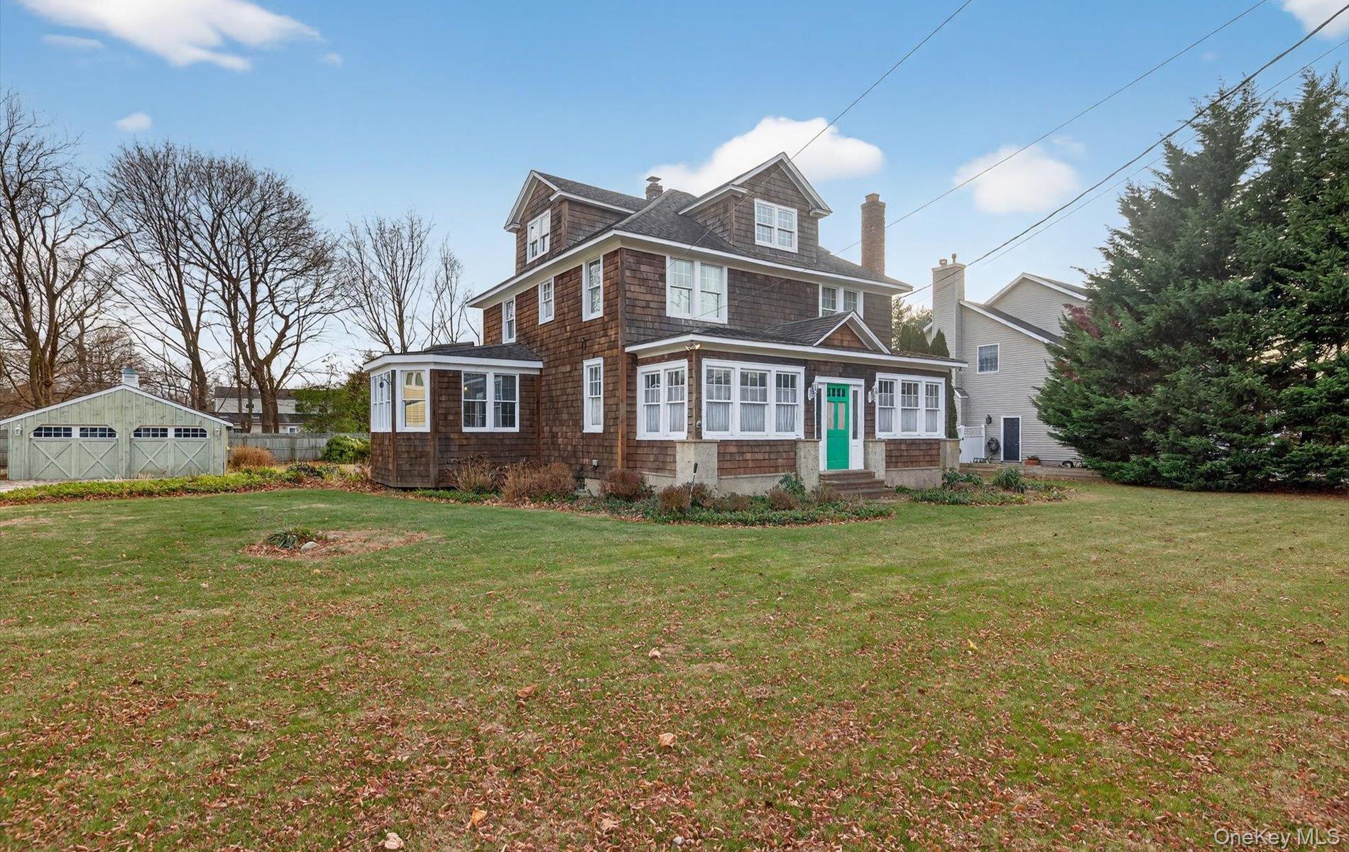 #2 photo, 1174 5th Avenue, East Northport , NY 11731