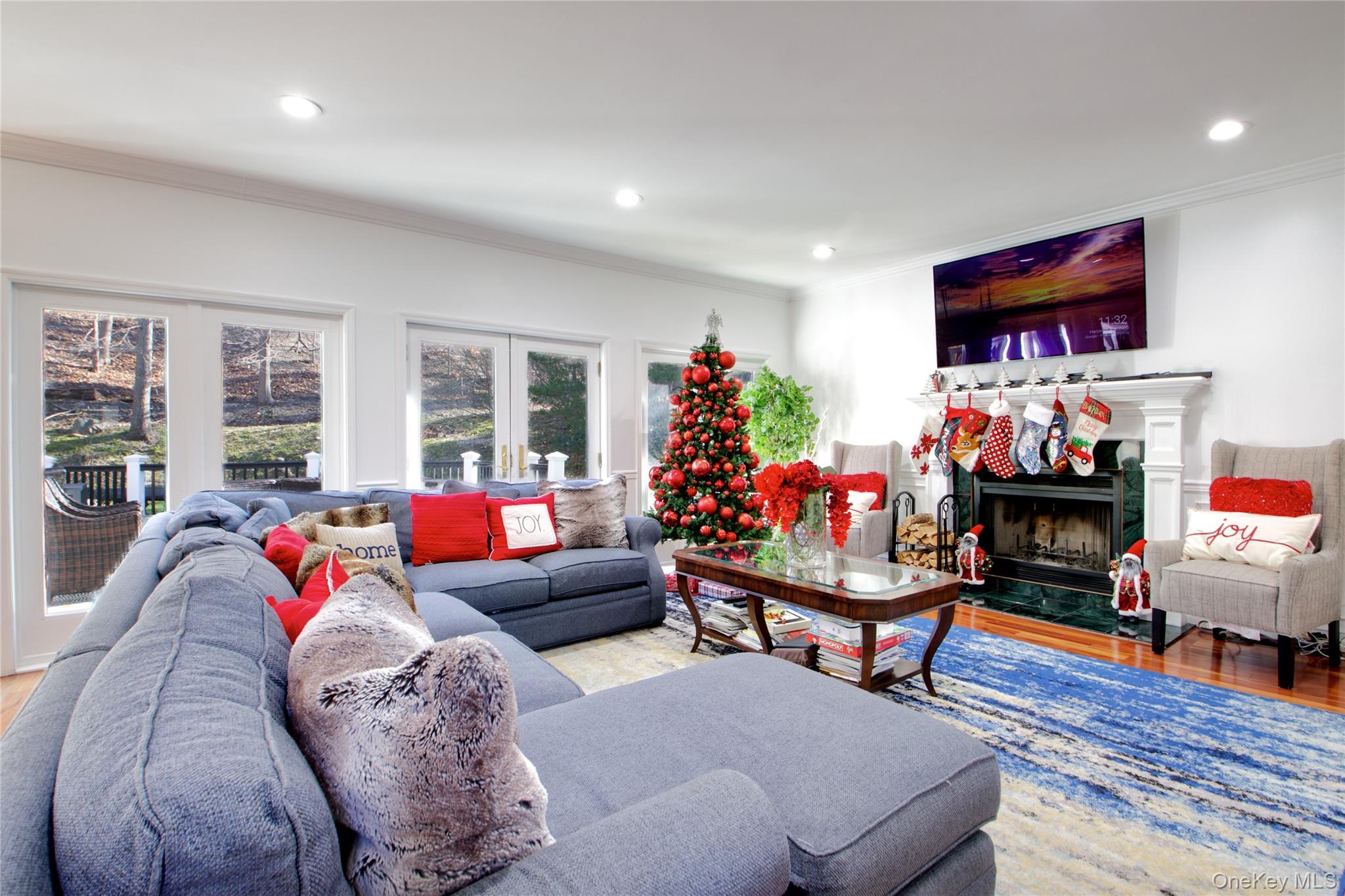 #4 photo, 50 Davis Lane, מחוז נסאו Roslyn , NY 11576