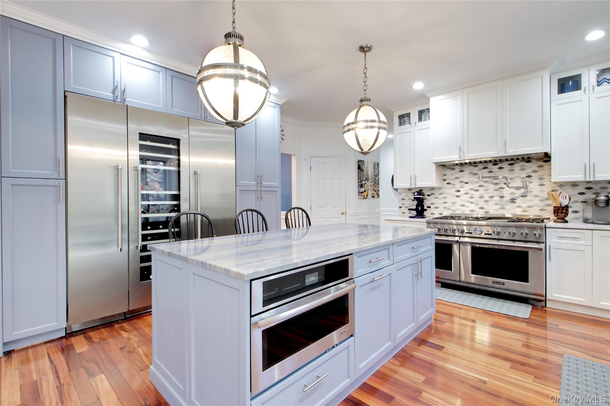 #6 photo, 50 Davis Lane, מחוז נסאו Roslyn , NY 11576