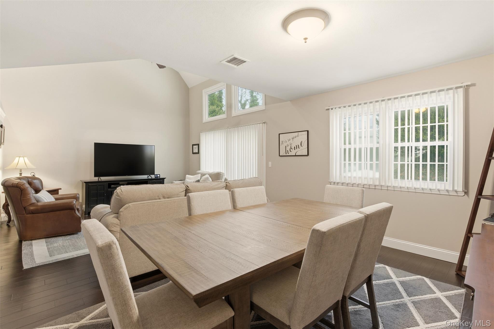 #12 photo, 11 Indian Trace, سوفولك Kings Park , NY 11754