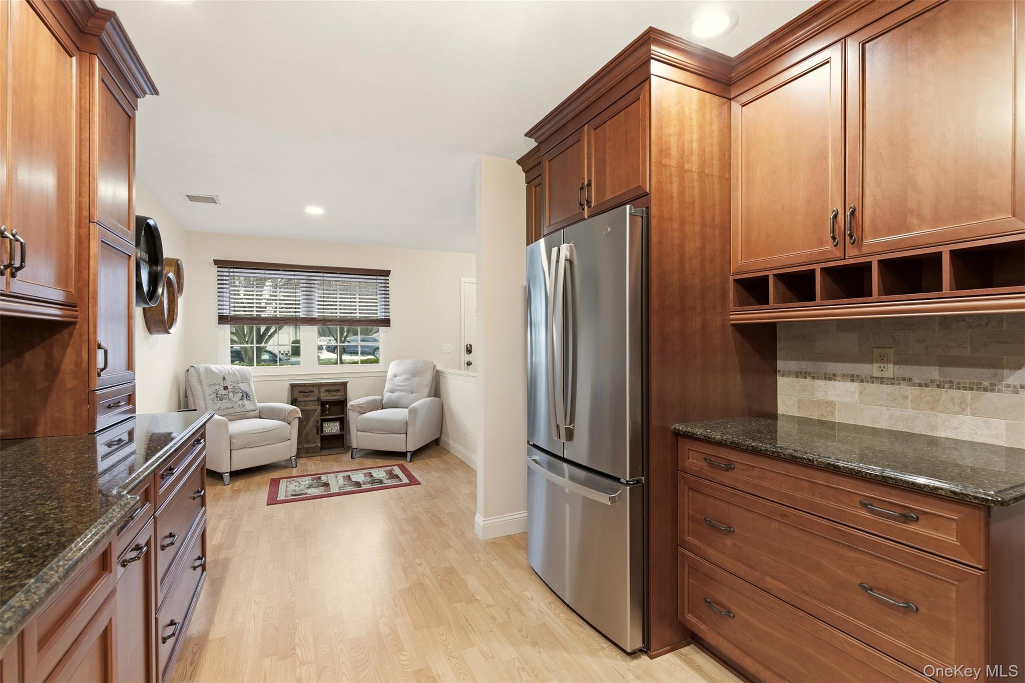 #9 photo, 11 Indian Trace, سوفولك Kings Park , NY 11754