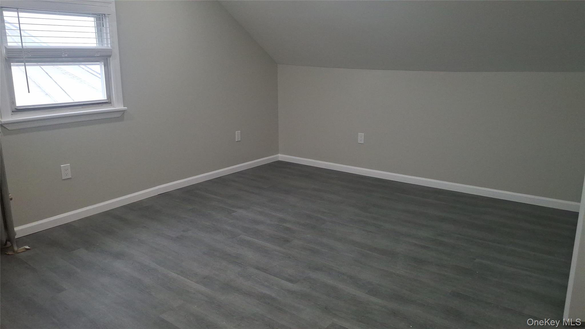 #5 photo, 19414 115th Road, 皇后区 Saint Albans , NY 11412