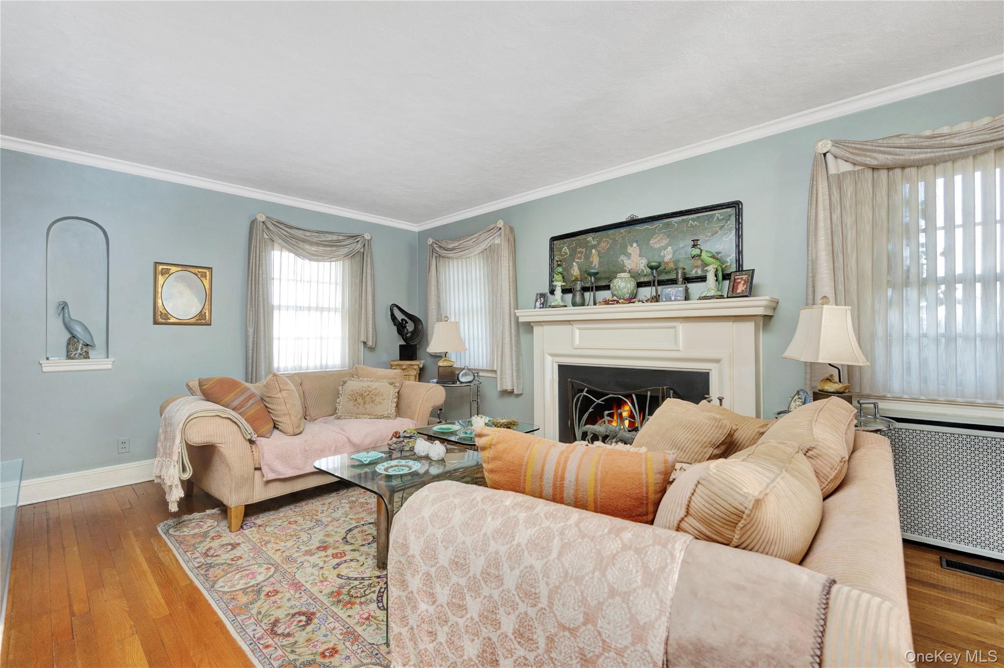 #4 photo, 164 Waverly Avenue, East Rockaway , NY 11518