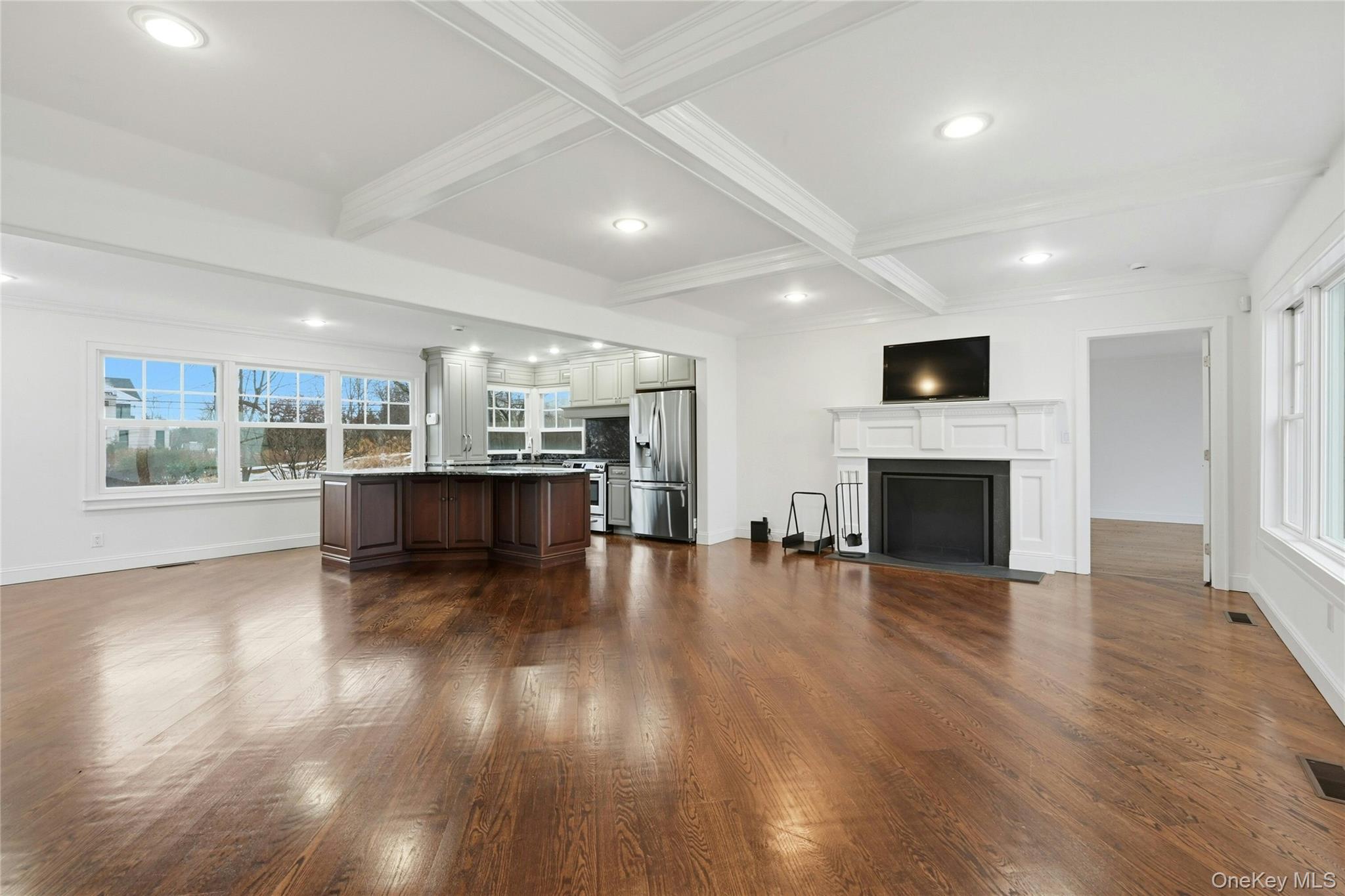 #10 photo, 20845 Soundview Avenue, Southold , NY 11971