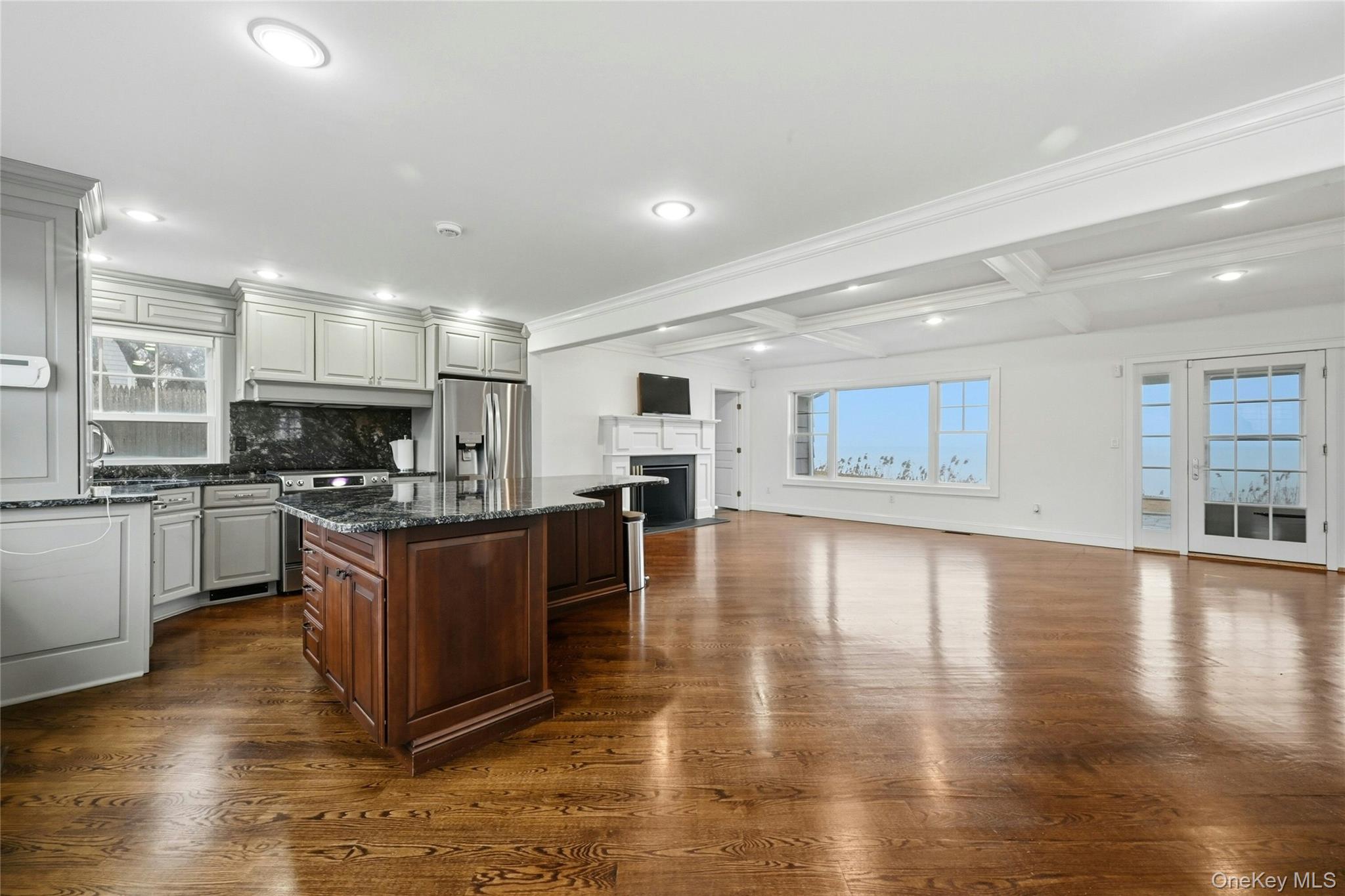 #3 photo, 20845 Soundview Avenue, Southold , NY 11971