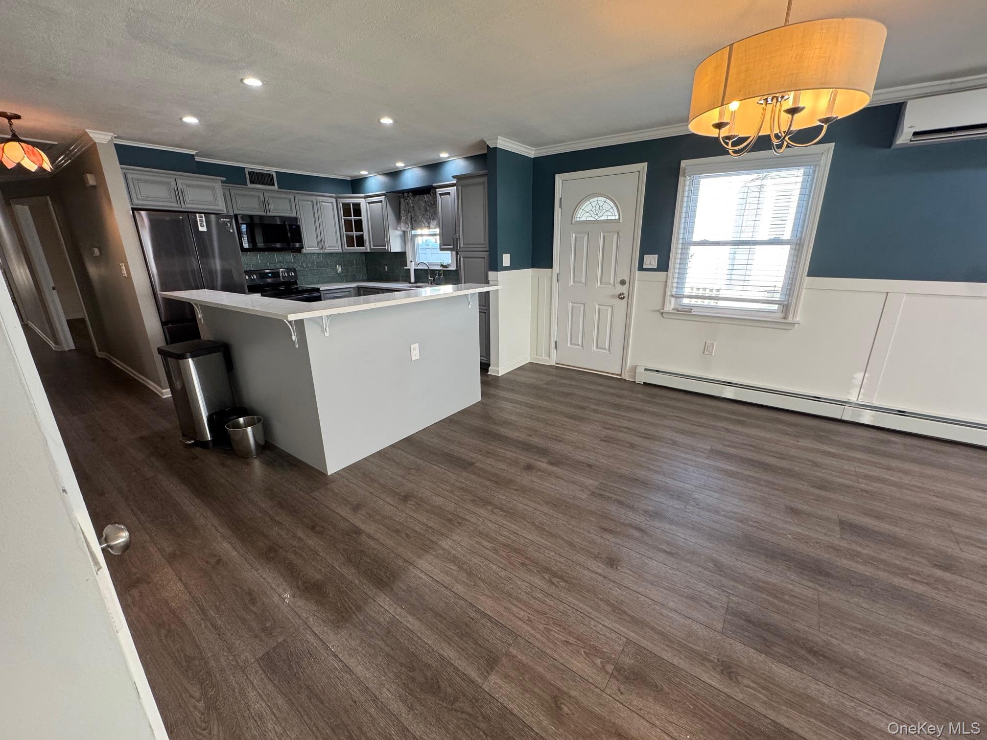 #11 photo, 553 E Fulton Street, Нассау ‖ Long Beach , NY 11561