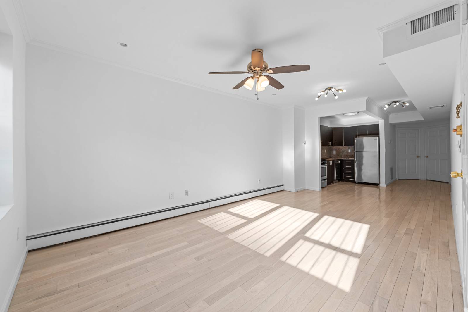 #4 photo, 1487 Prospect Pl, #1, Crown Heights , NY 11213