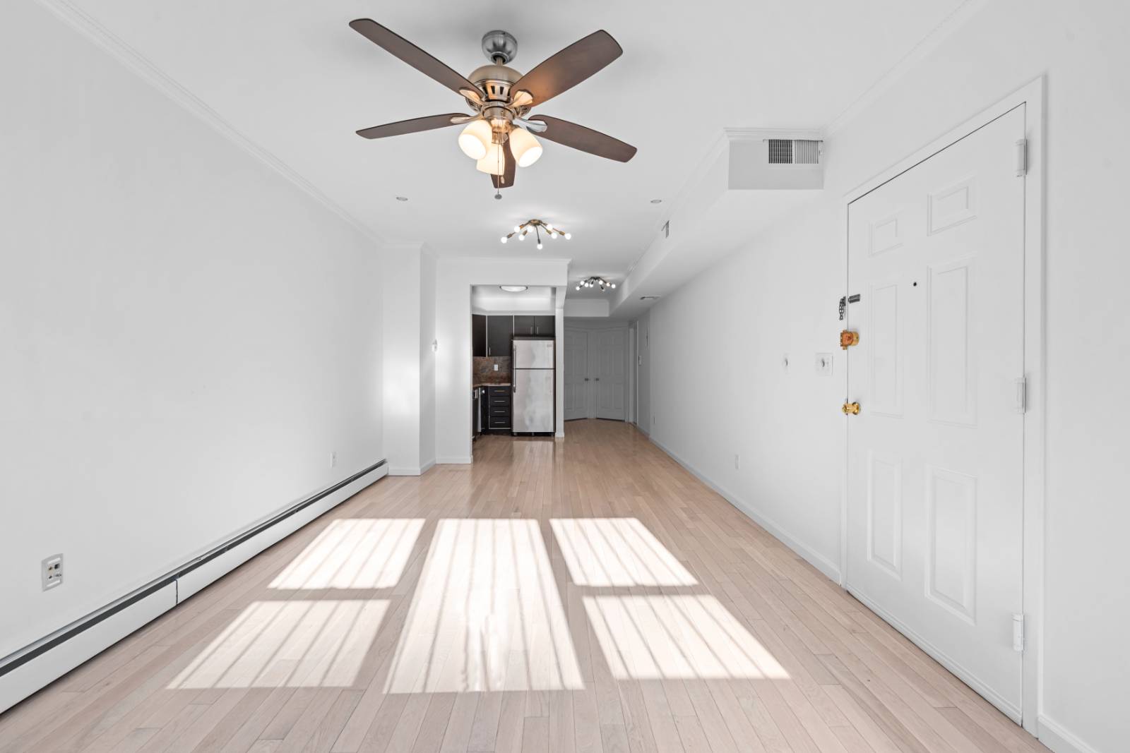 #6 photo, 1487 Prospect Pl, #1, Crown Heights , NY 11213