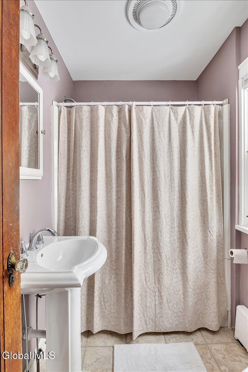 #16 photo, 251 N Greenbush Road, Troy , NY 12180