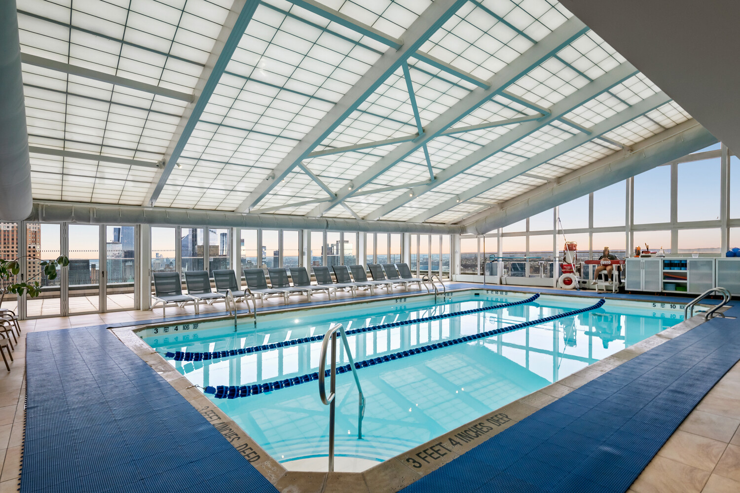 #8 photo, 322 W 57TH Street, Манхэттен ‖ Hell's Kitchen , NY 10019