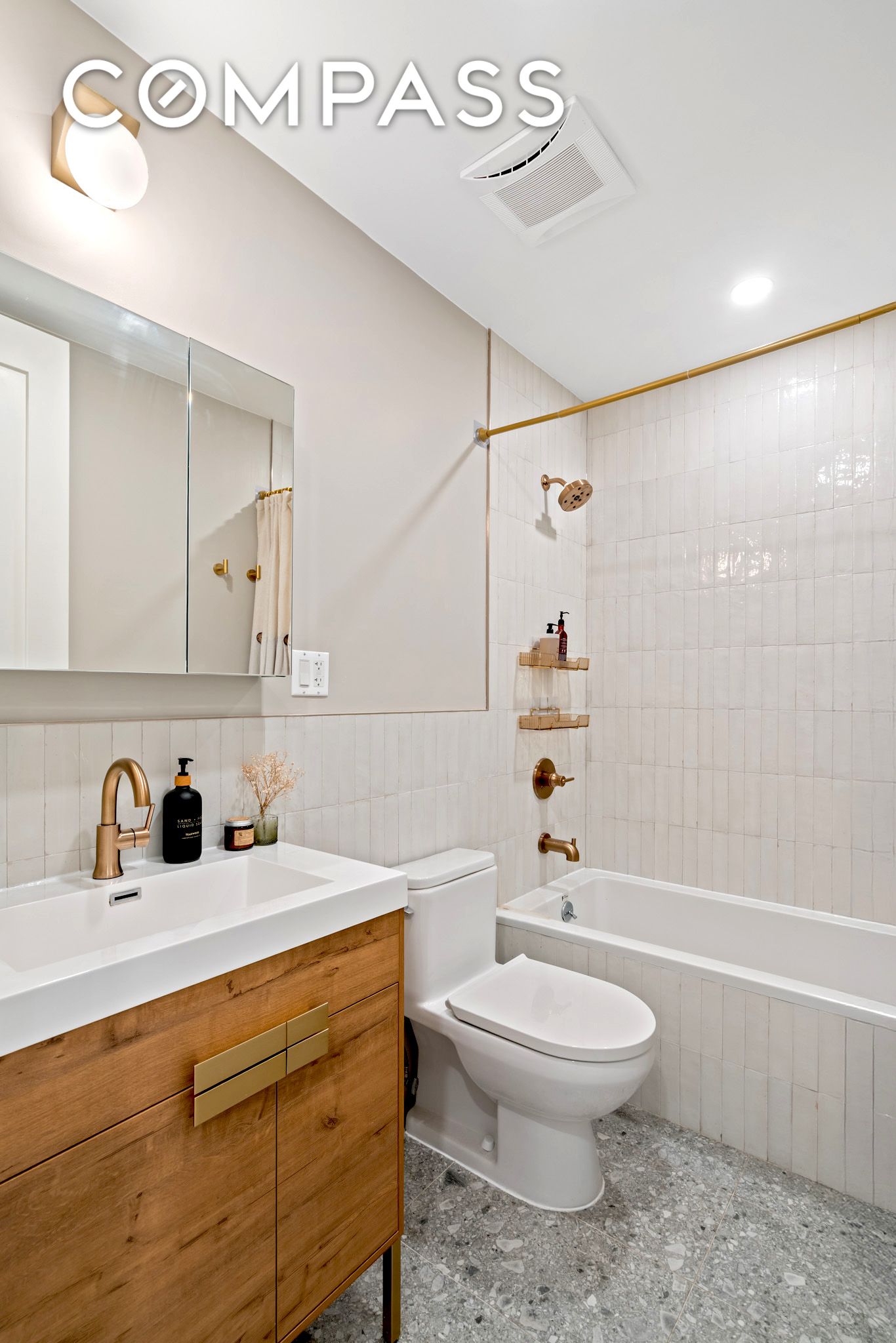 #7 photo, Brooklyn, Bushwick , NY 11206