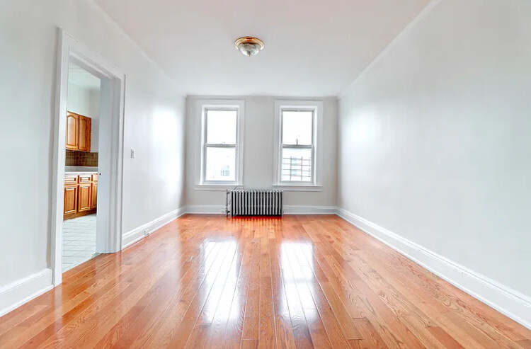 #1 photo, 71-41 68TH Street, Glendale , NY 11385