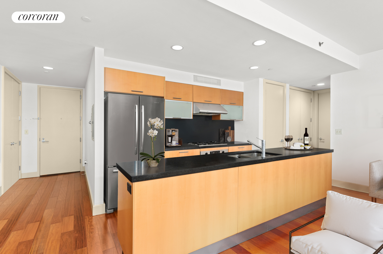 #4 photo, Brooklyn, DUMBO , NY 11201