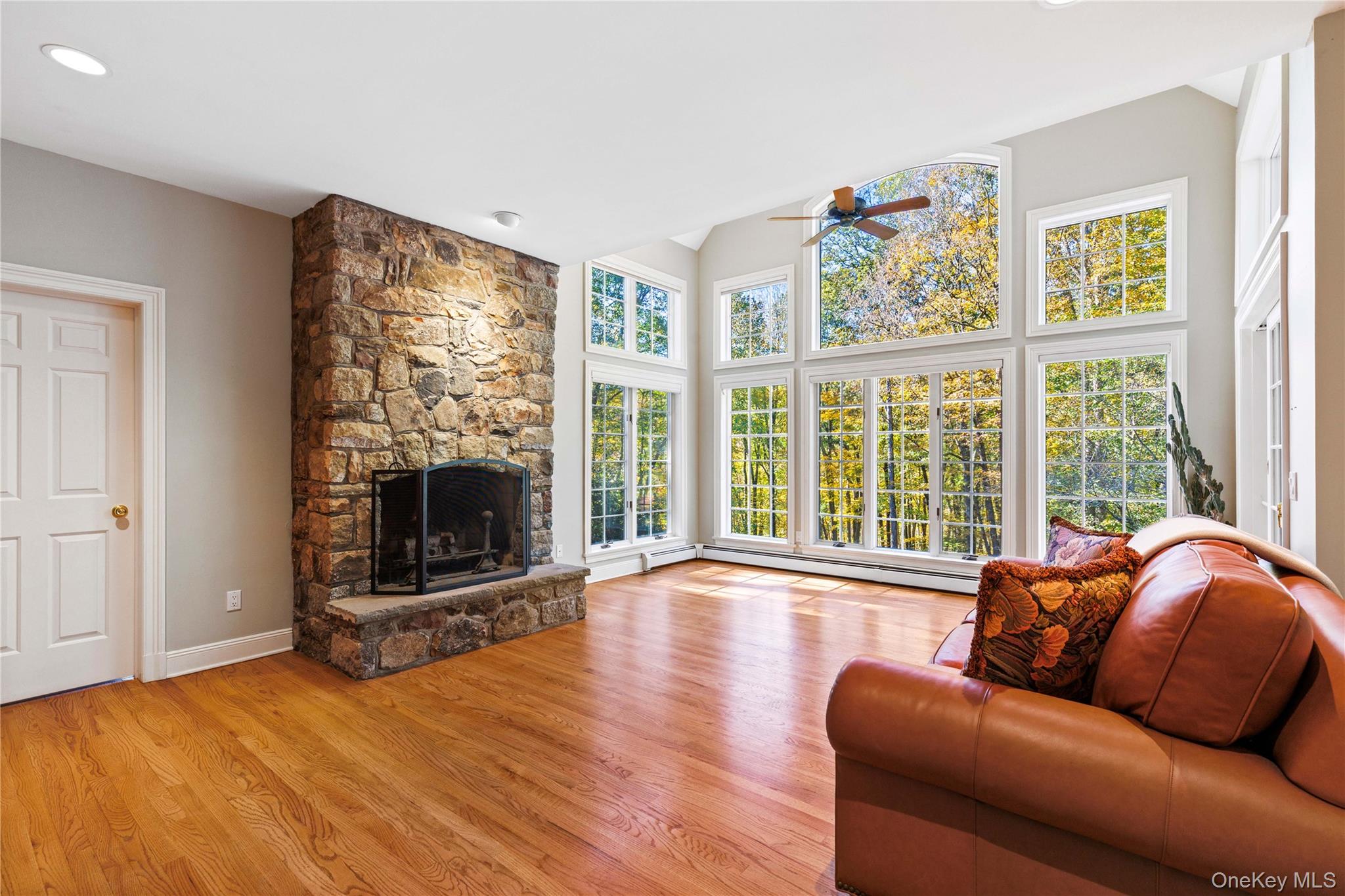 #18 photo, 4 Hidden Valley Way, Bedford , NY 10506