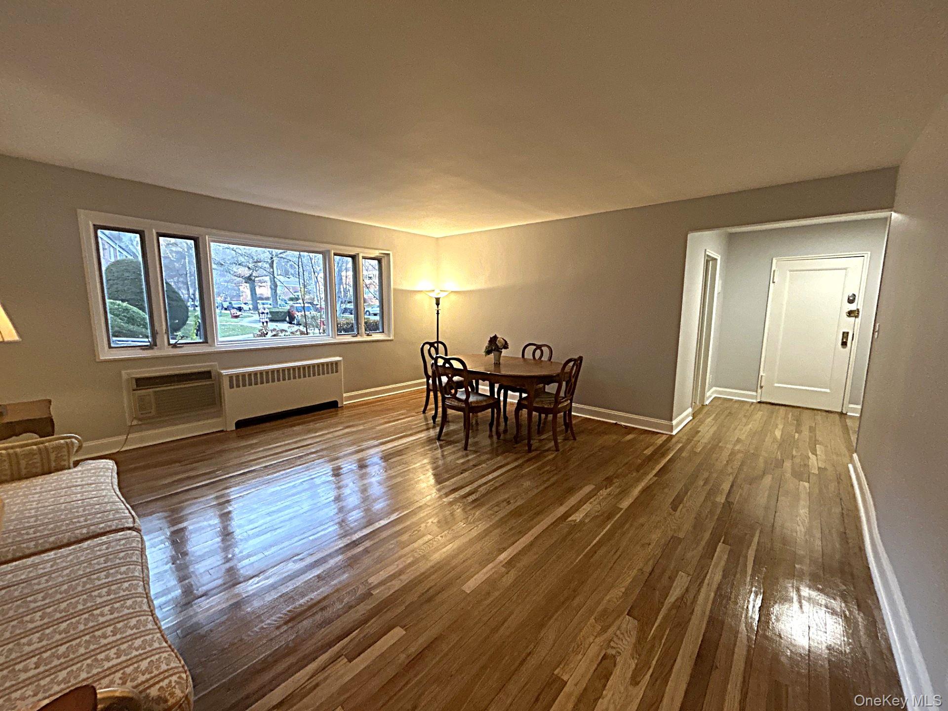 #10 photo, 70 Lawrence Court, 纽约州 White Plains , NY 10603