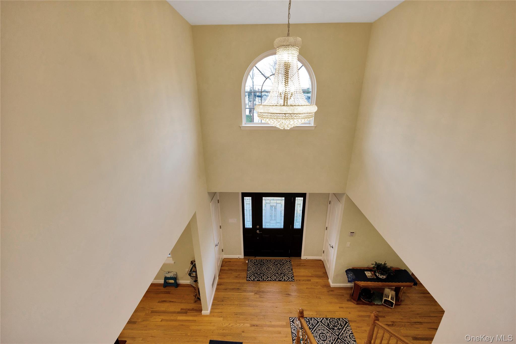 #5 photo, 107 James Street, North Massapequa , NY 11758