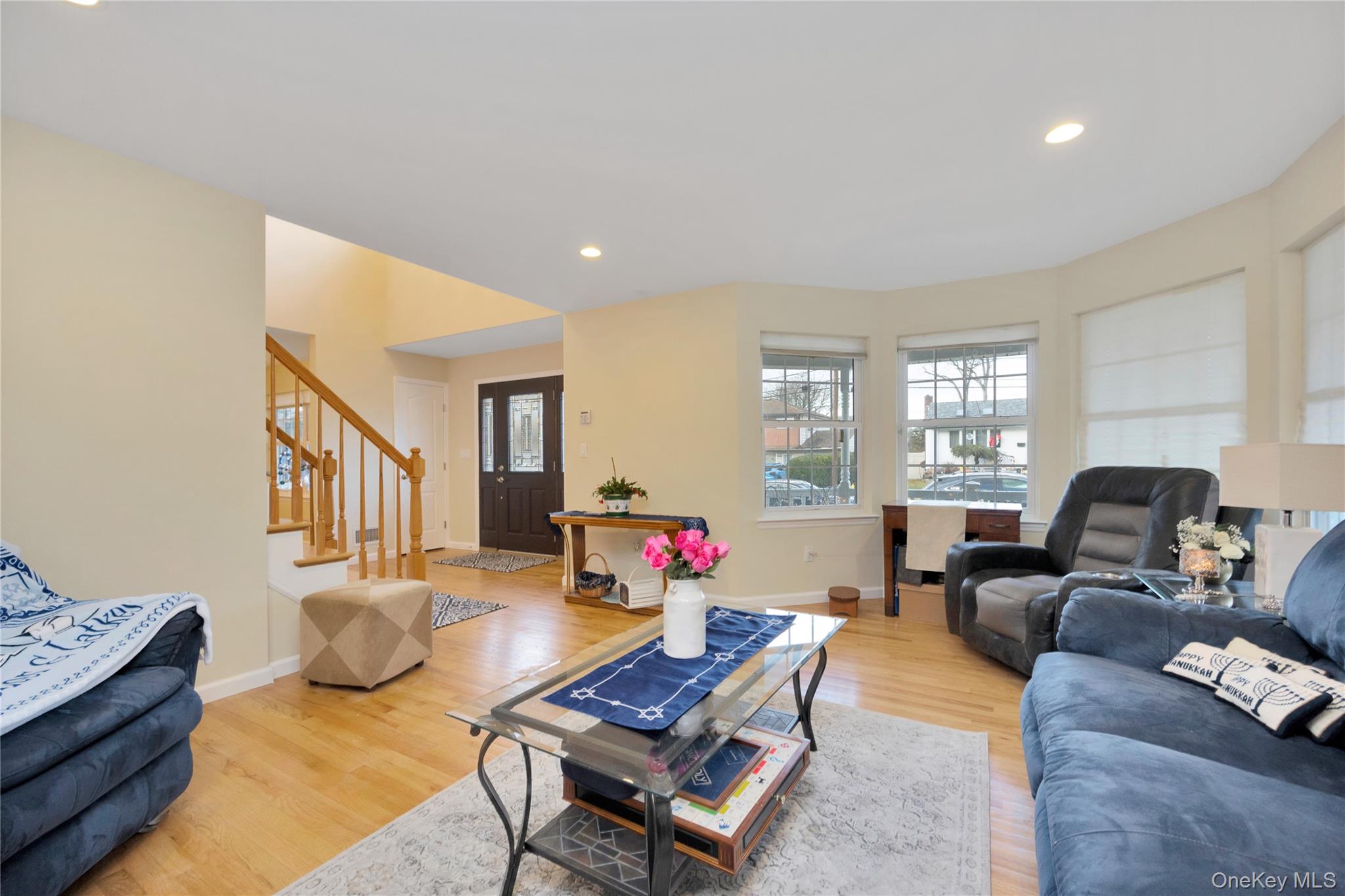 #9 photo, 107 James Street, North Massapequa , NY 11758