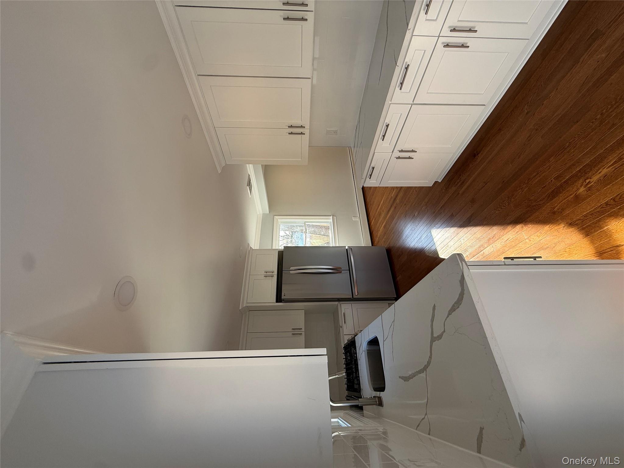 #4 photo, 225 Norma Avenue, West Islip , NY 11795