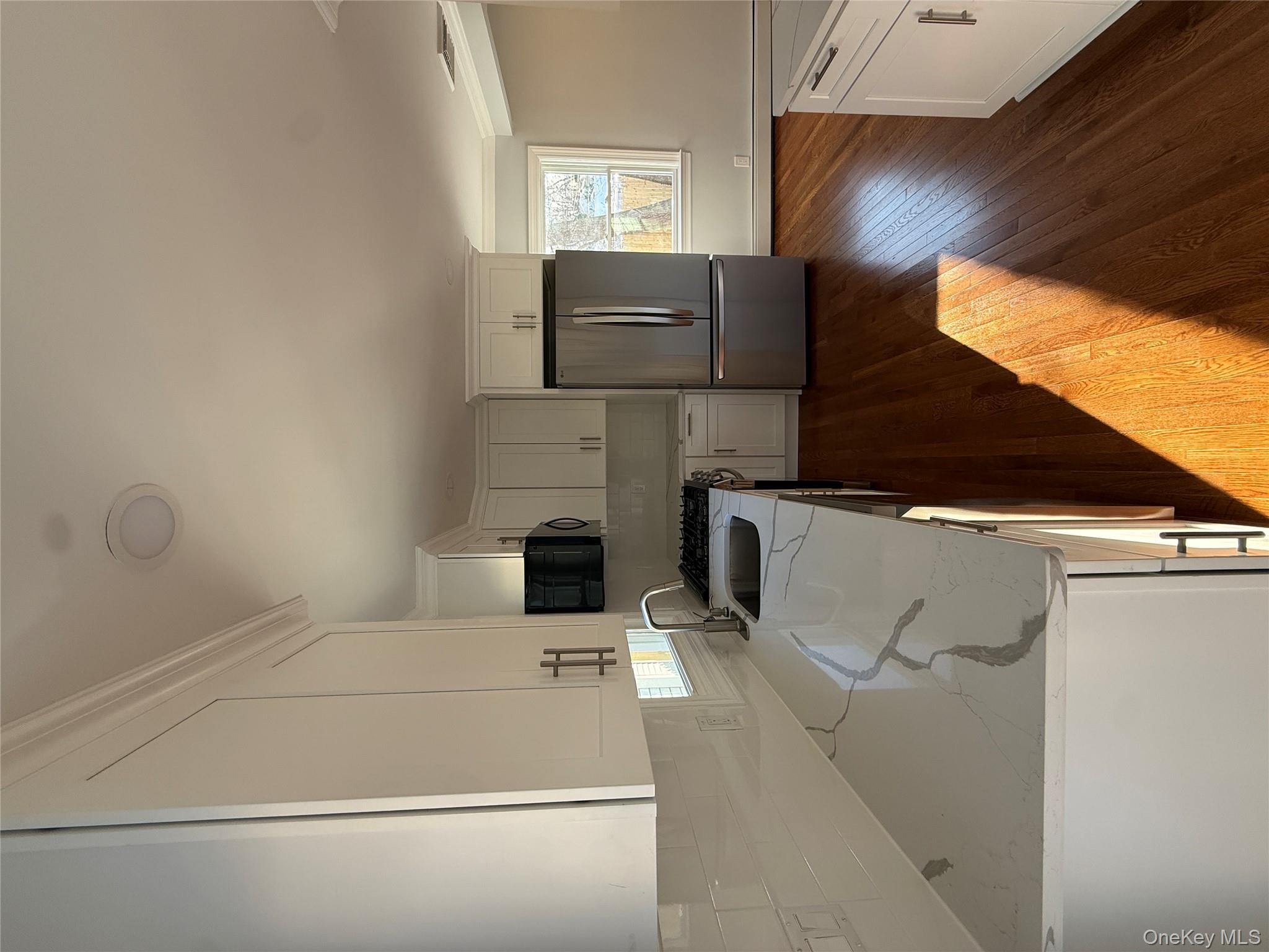 #6 photo, 225 Norma Avenue, West Islip , NY 11795