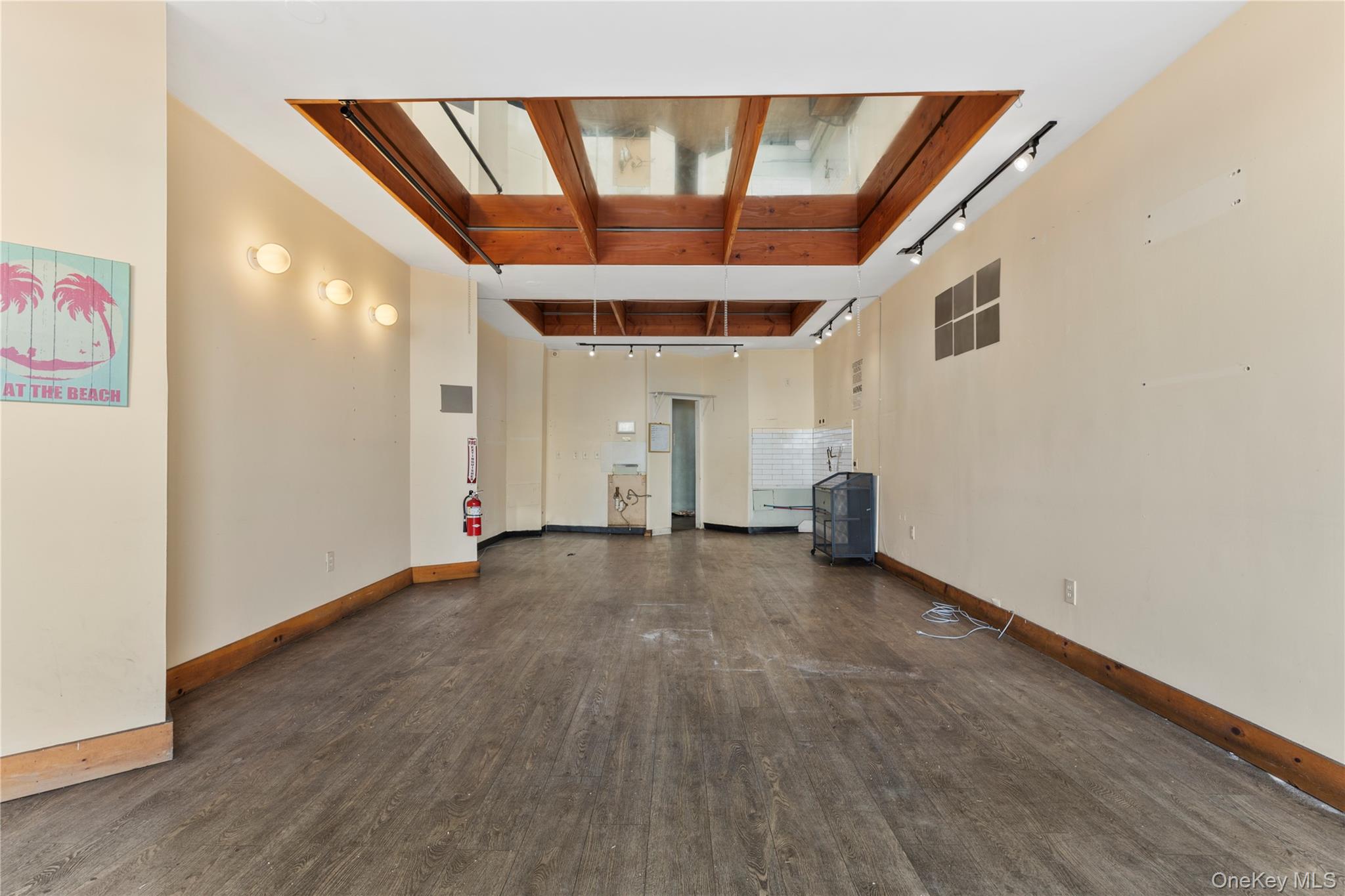 #3 photo, 1048 W Beech Street, Long Beach , NY 11561