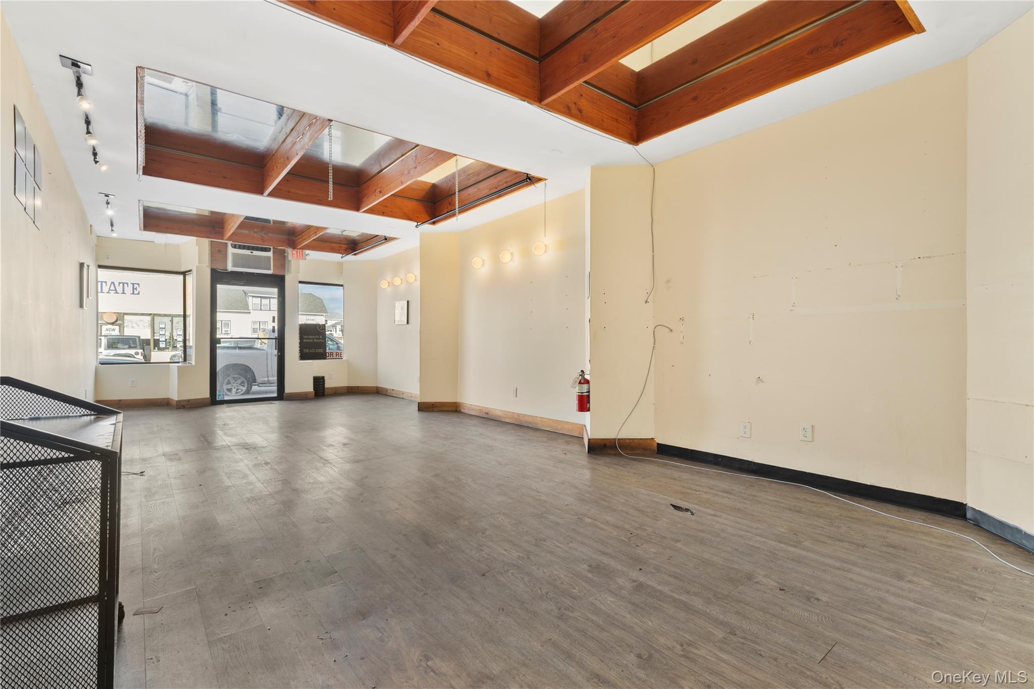 #5 photo, 1048 W Beech Street, Long Beach , NY 11561