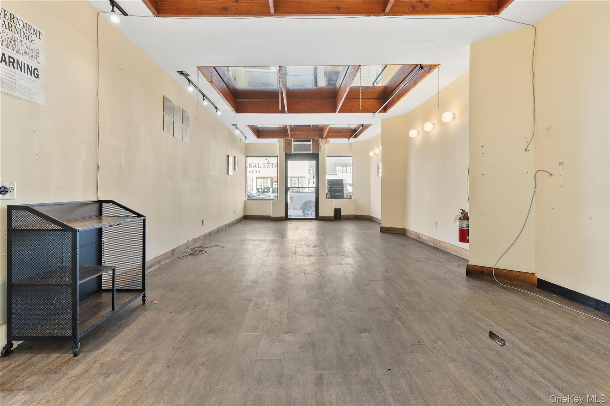 #6 photo, 1048 W Beech Street, Long Beach , NY 11561