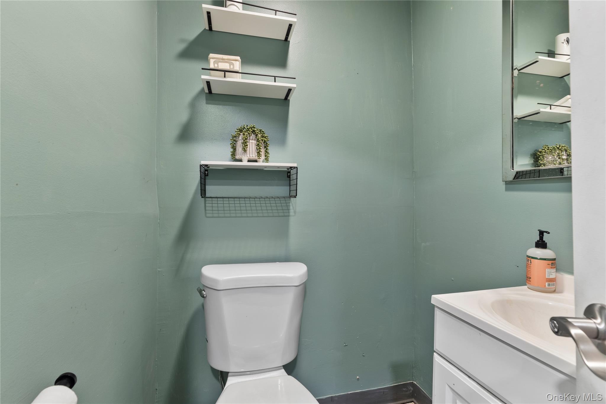 #9 photo, 1048 W Beech Street, Long Beach , NY 11561