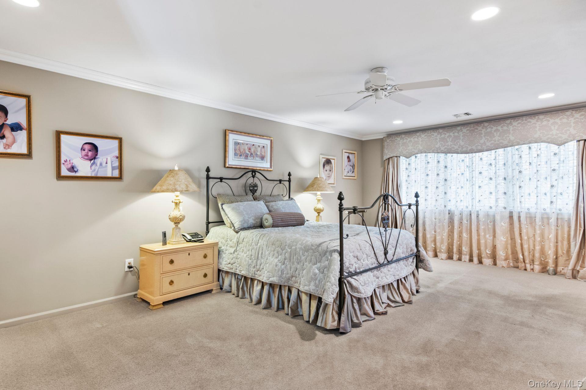 #17 photo, 77 The Woods, سوفولك Commack , NY 11725