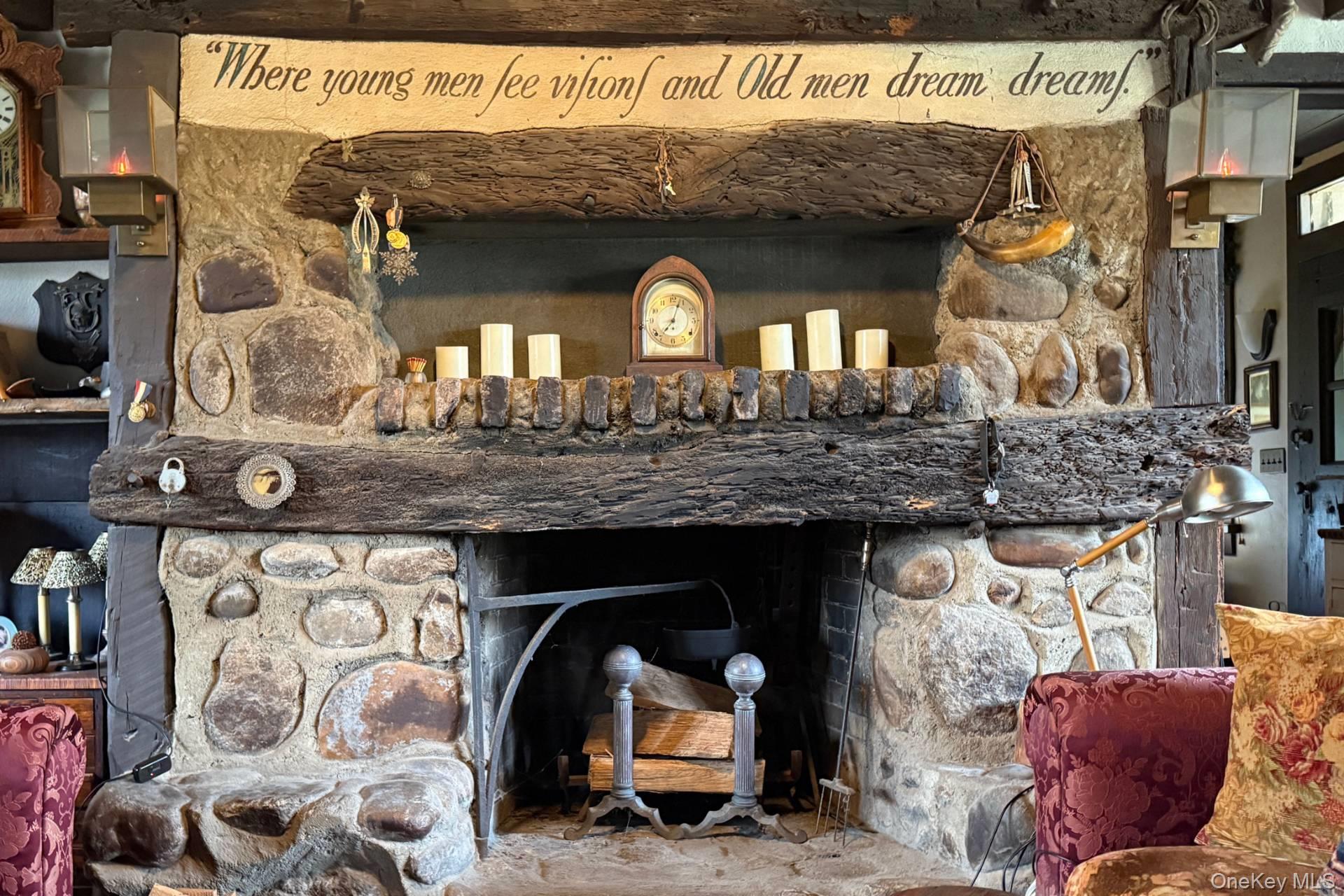 #12 photo, 10 John Street, سوفولك Southampton , NY 11968