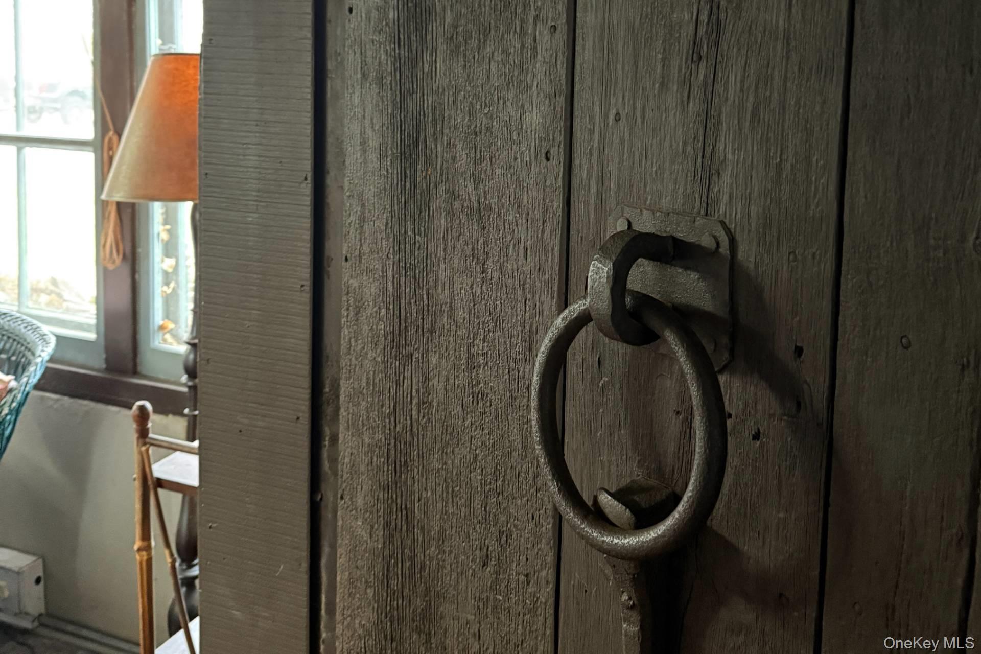 #7 photo, 10 John Street, سوفولك Southampton , NY 11968