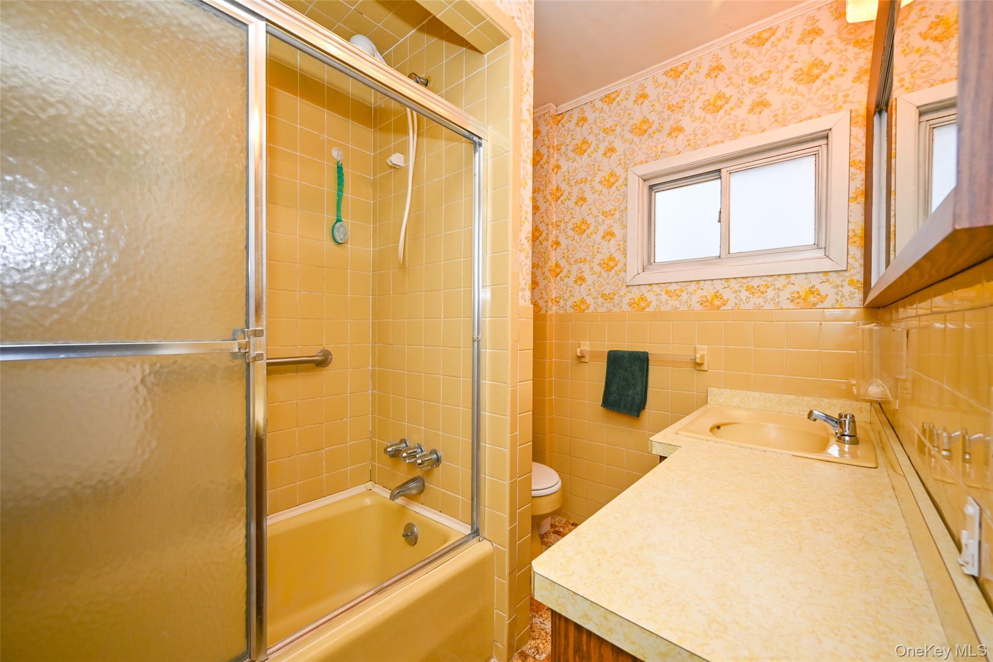 #10 photo, 8994 215th Place, Куинс ‖ Queens Village , NY 11427