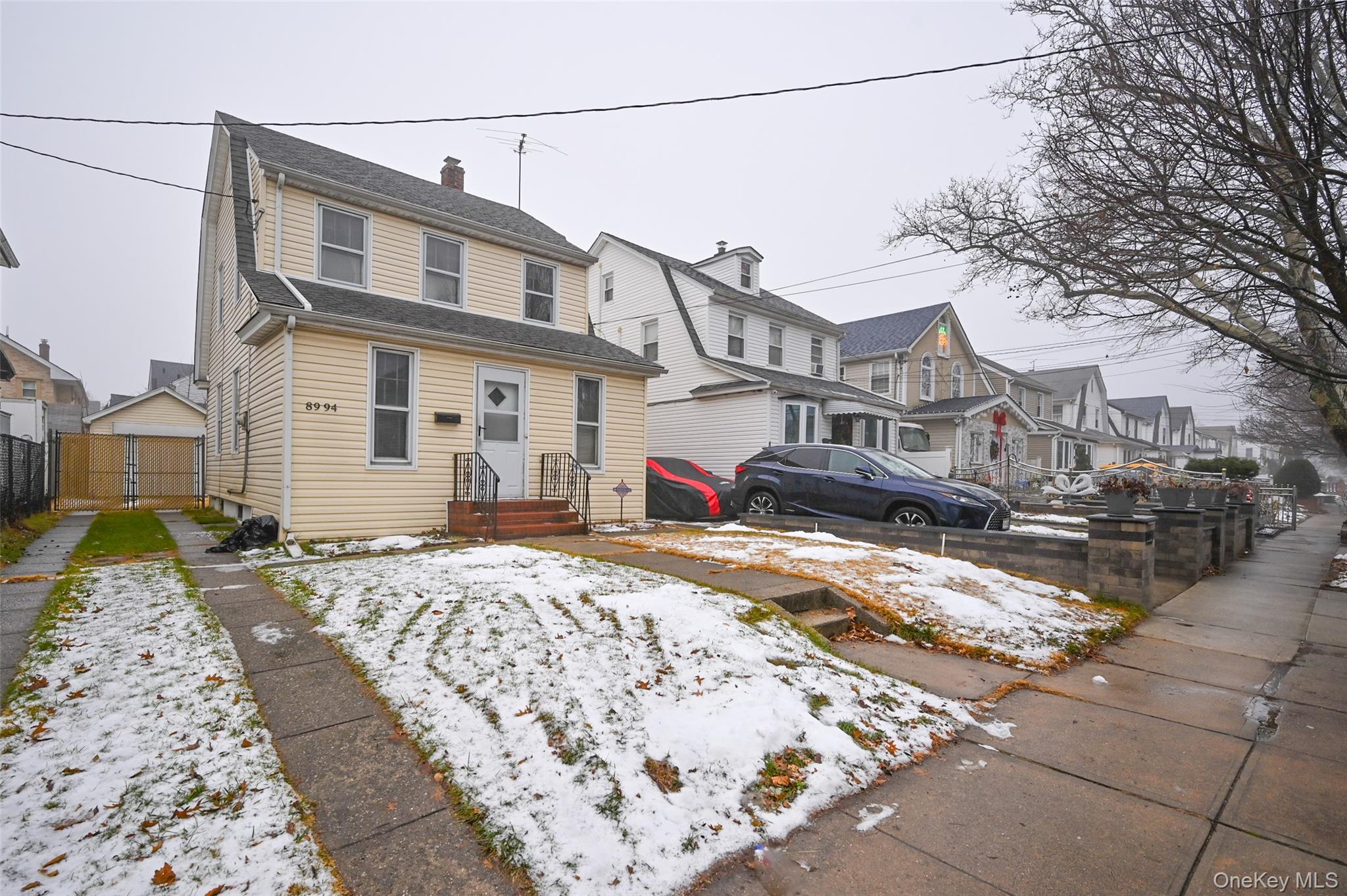 #2 photo, 8994 215th Place, Куинс ‖ Queens Village , NY 11427