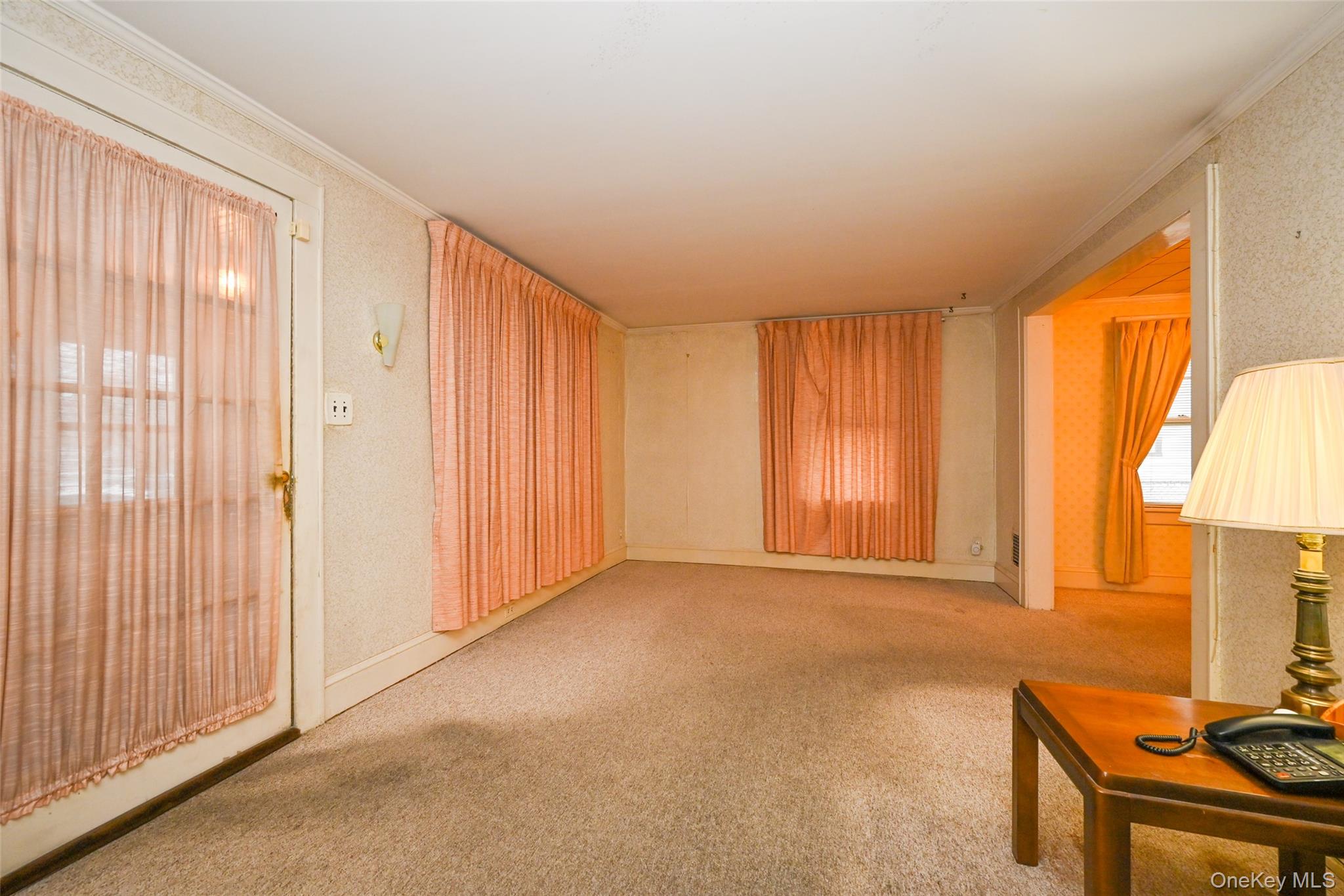 #3 photo, 8994 215th Place, Куинс ‖ Queens Village , NY 11427