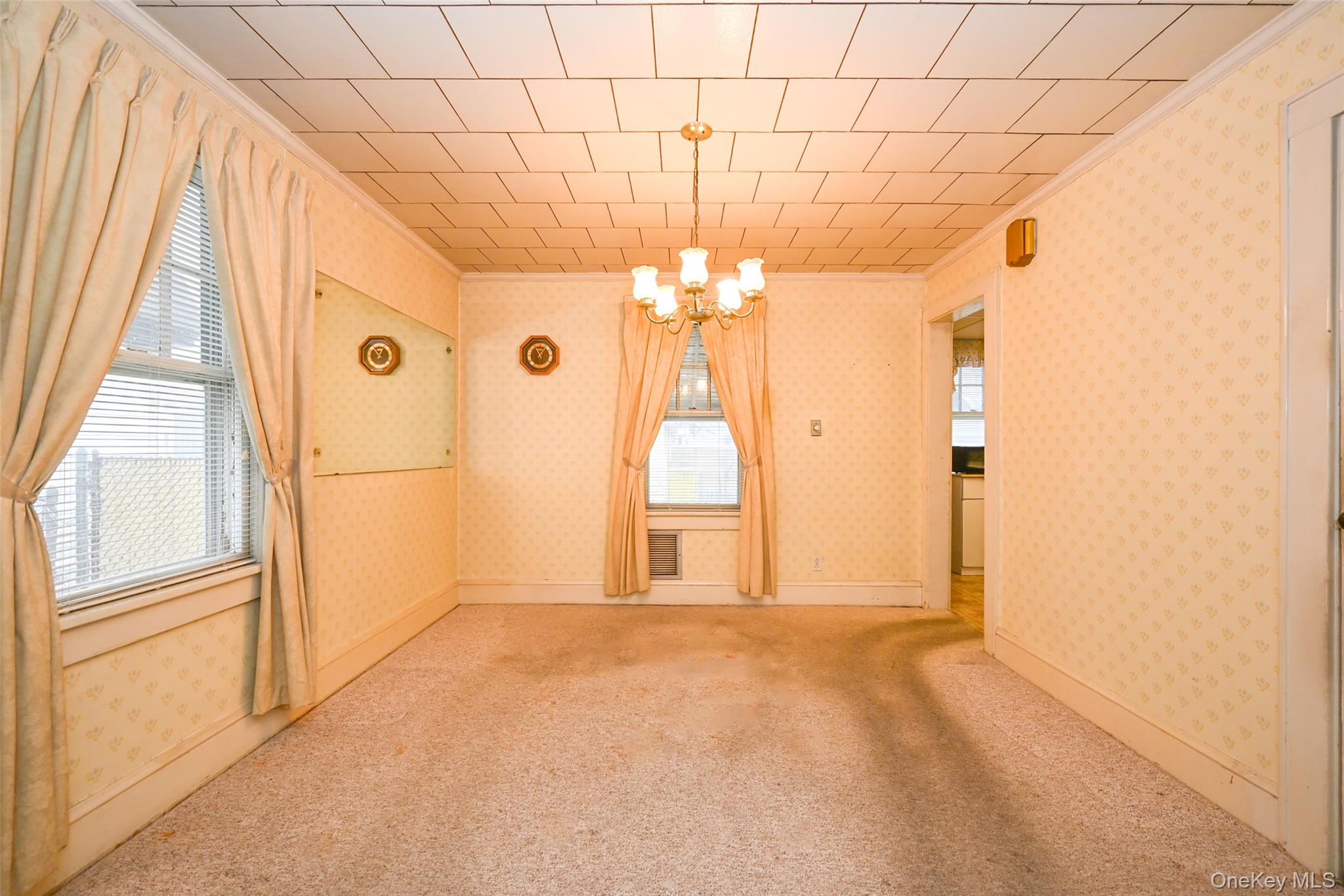 #5 photo, 8994 215th Place, Куинс ‖ Queens Village , NY 11427