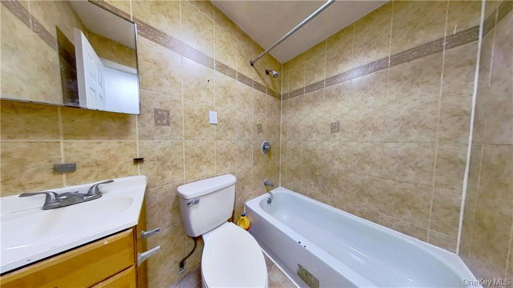 #12 photo, 2409 Brookhaven Avenue, Куинс ‖ Far Rockaway , NY 11691