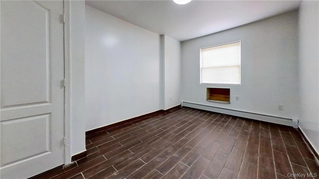 #7 photo, 2409 Brookhaven Avenue, Куинс ‖ Far Rockaway , NY 11691