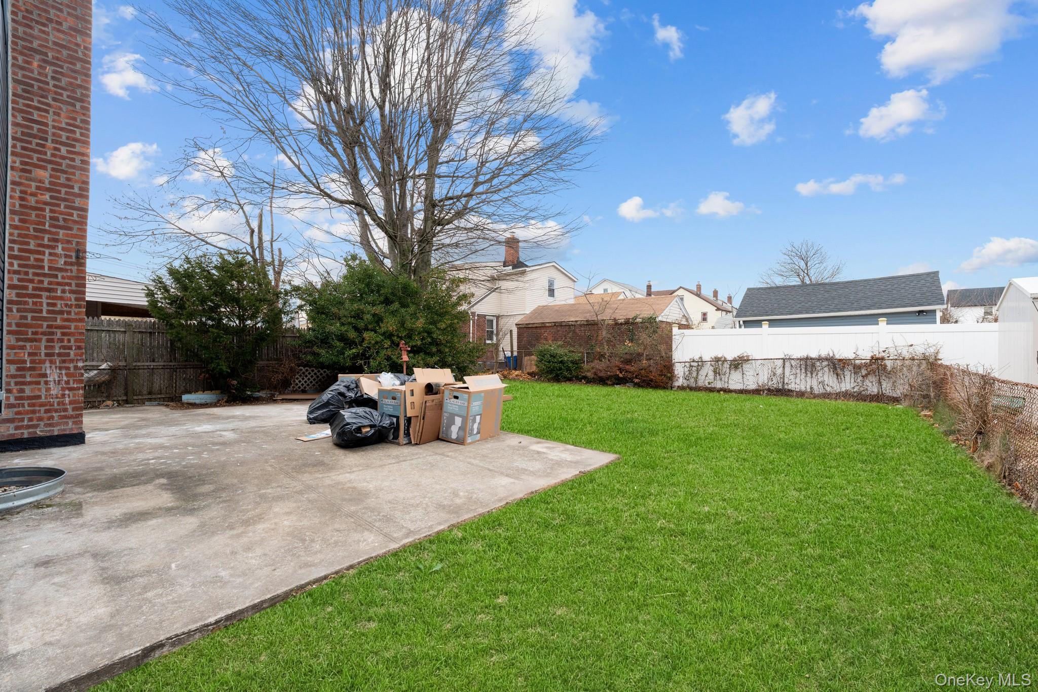 #15 photo, 19311 120th Avenue, कुईंस Saint Albans , NY 11412