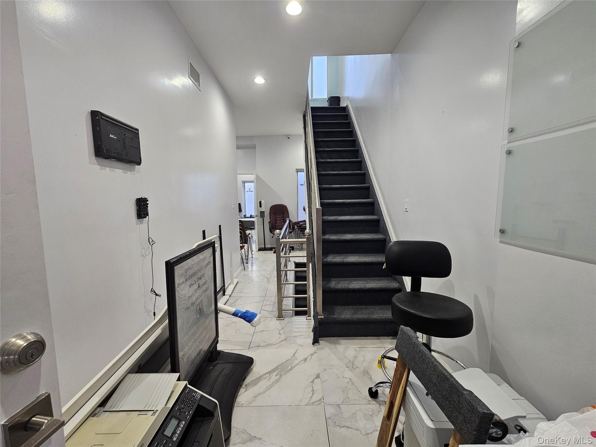 #6 photo, 3526 31st Street, Astoria , NY 11106