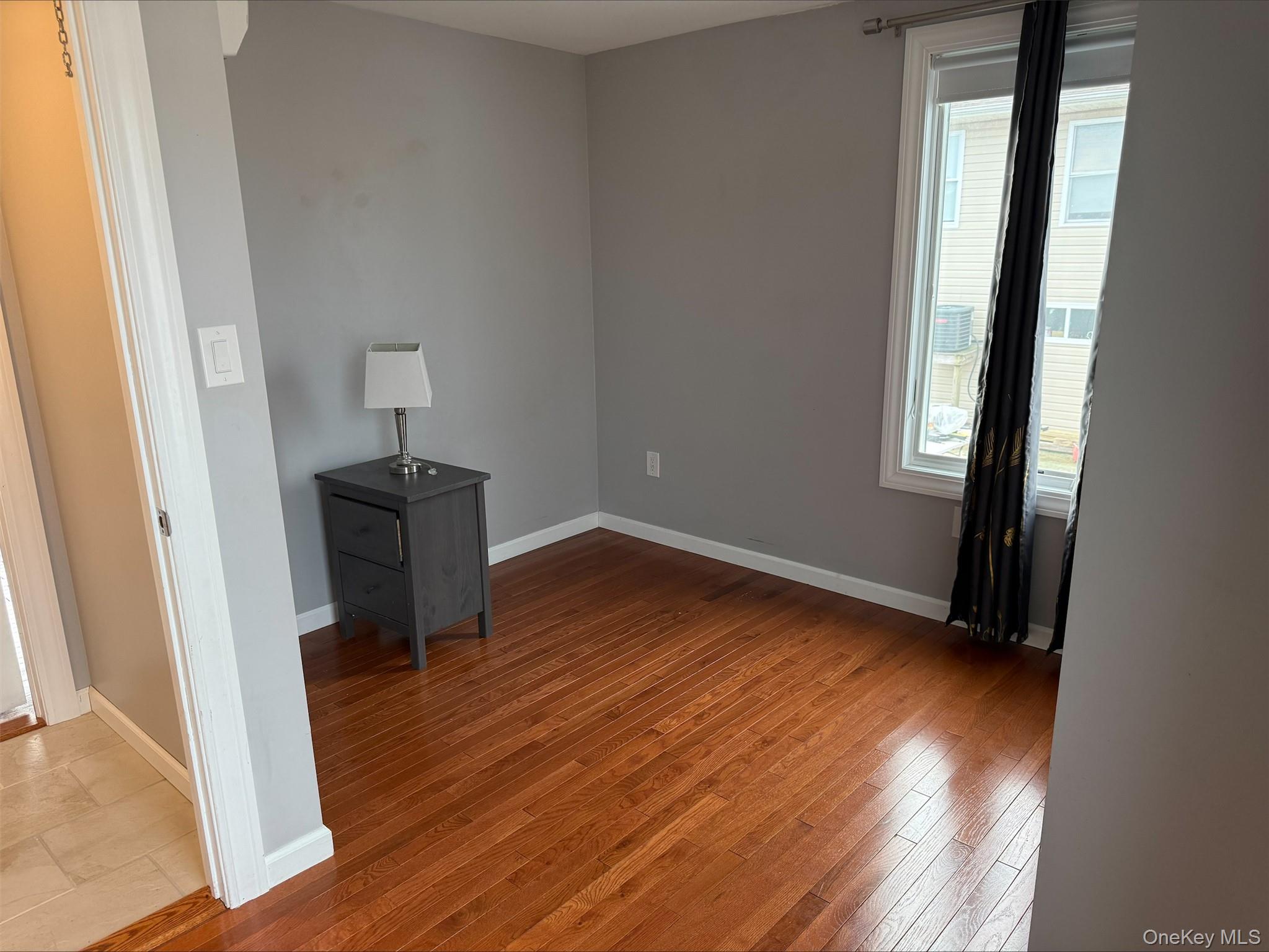 #14 photo, 36 W Saltaire Road, Lindenhurst , NY 11757