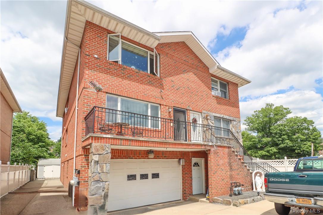 #1 photo, 1078 Midland Avenue, Бронкс ‖ Bronxville , NY 10708