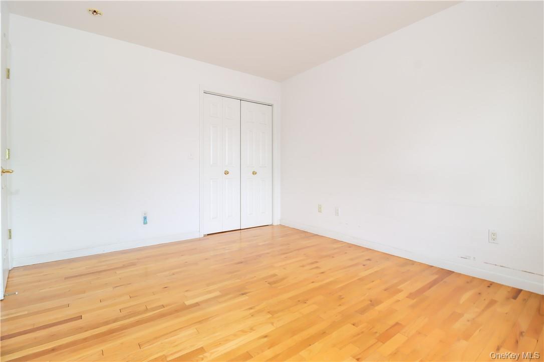 #12 photo, 1078 Midland Avenue, Бронкс ‖ Bronxville , NY 10708