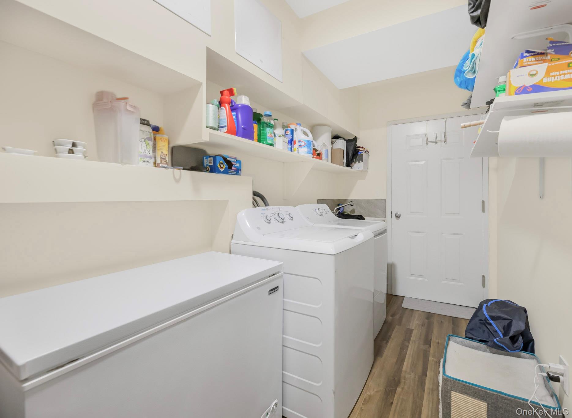 #15 photo, 246 aka 248 Rockne Road, Yonkers , NY 10701