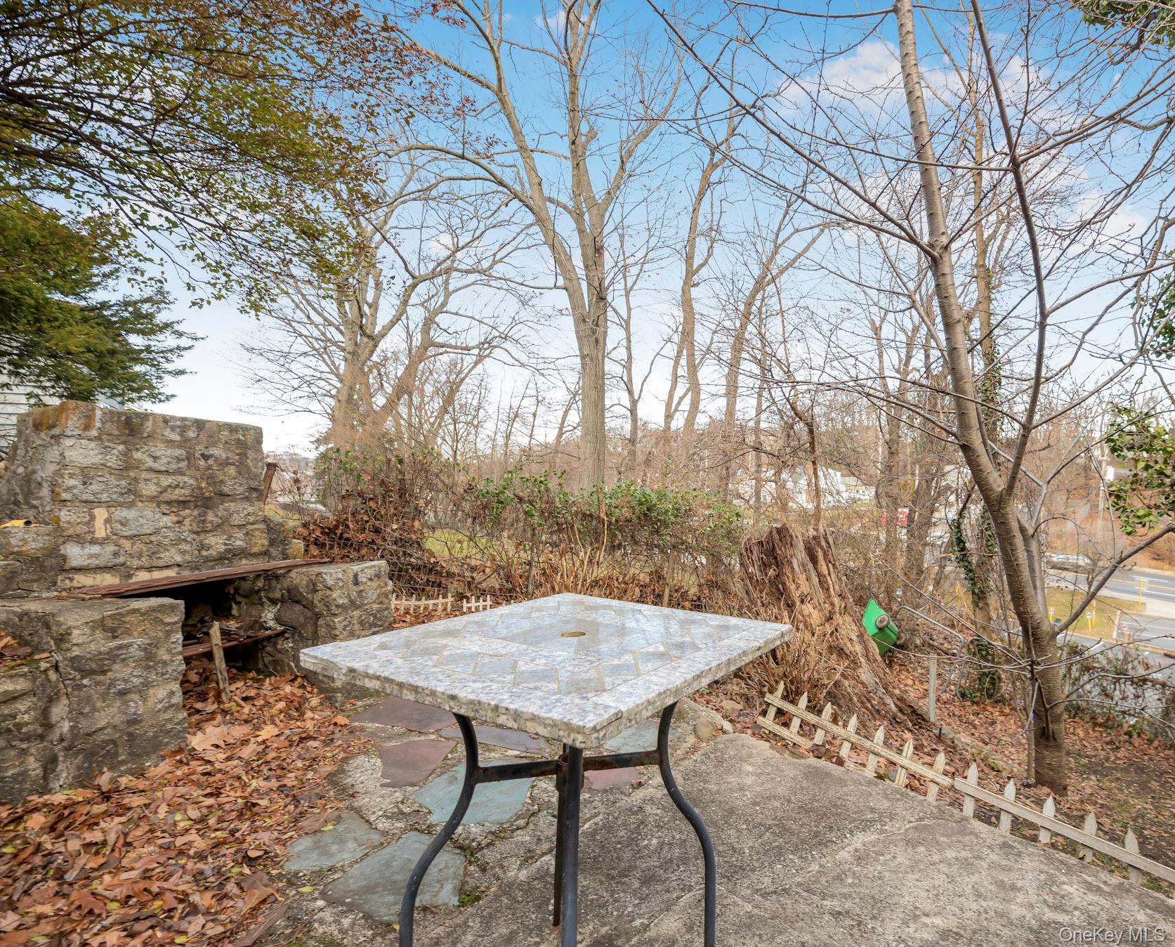 #4 photo, 246 aka 248 Rockne Road, Yonkers , NY 10701