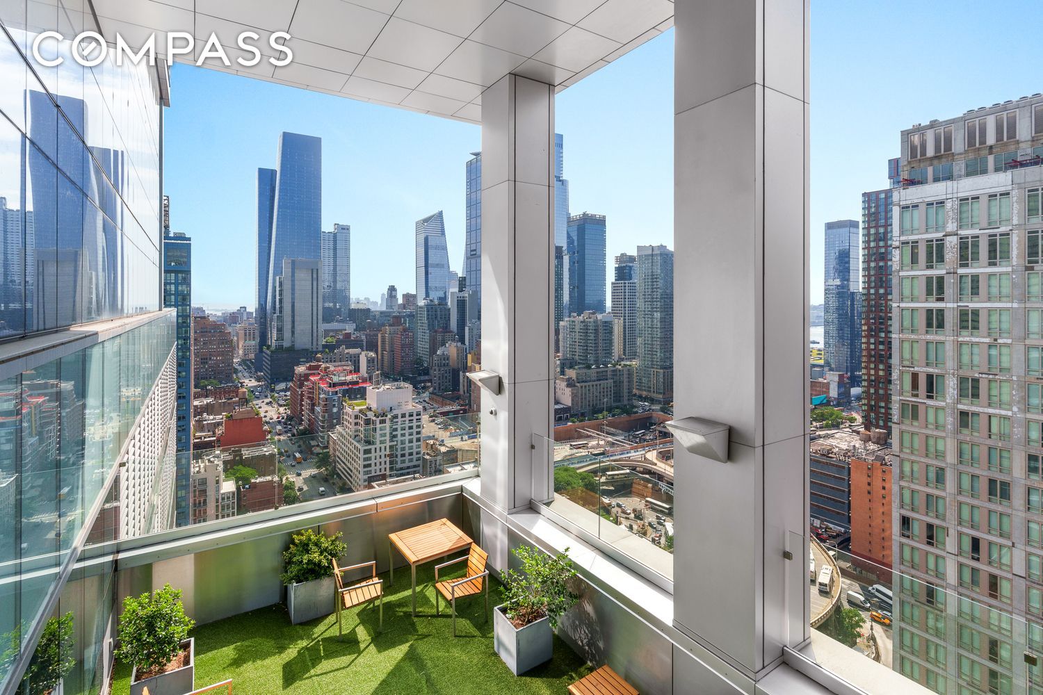 #10 photo, 350 W 42nd Street, Hell's Kitchen , NY 10036