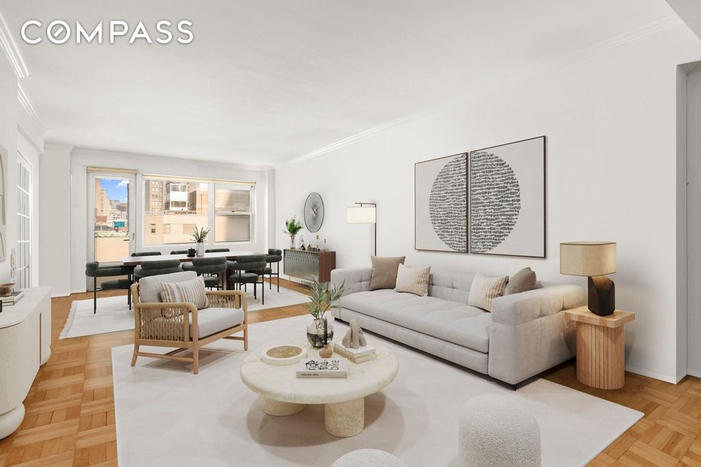 #1 photo, 40 E 9th Street, Greenwich Village , NY 10003