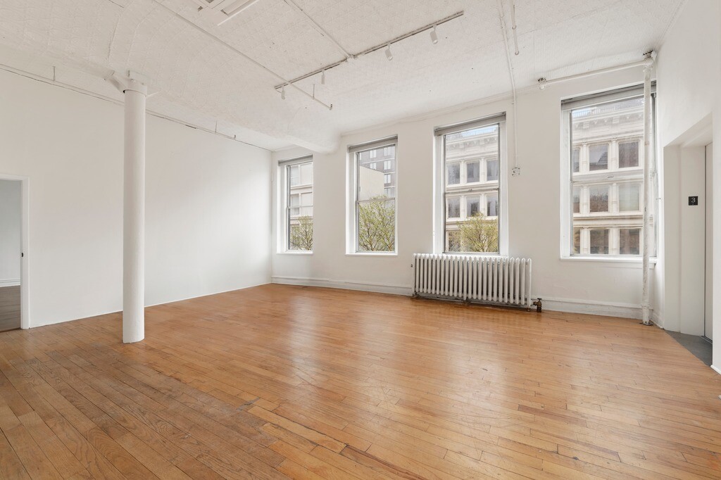 #16 photo, 383 W BROADWAY, SoHo , NY 10012