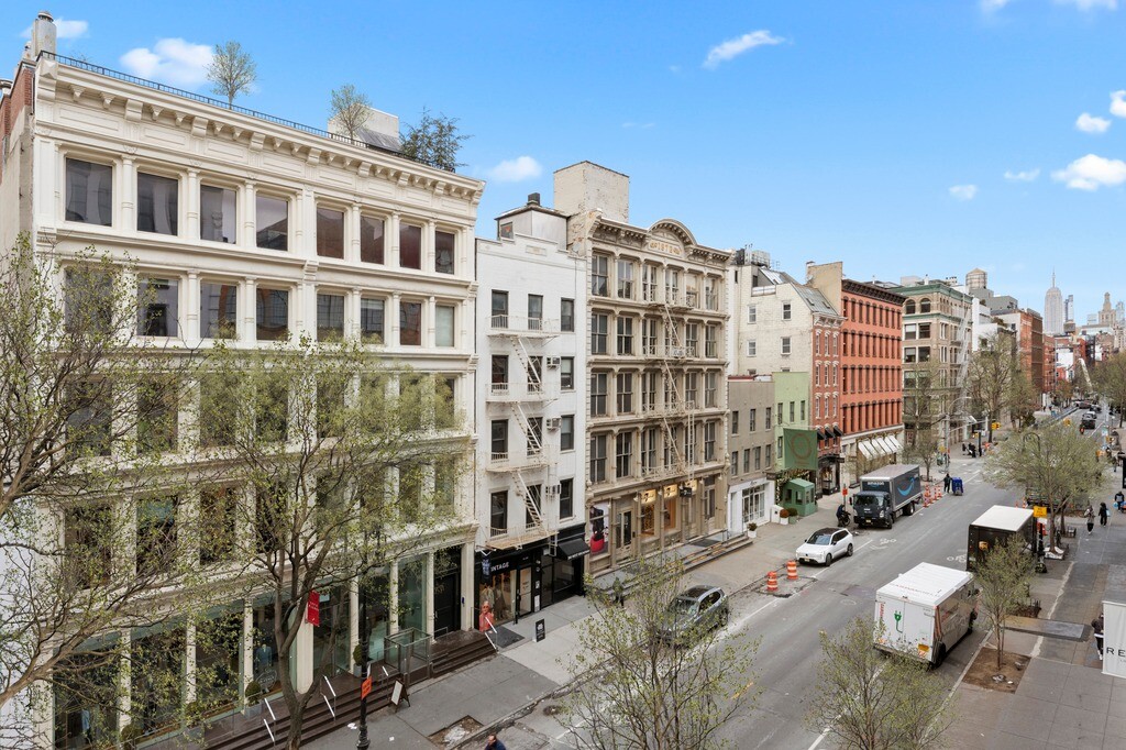#17 photo, 383 W BROADWAY, SoHo , NY 10012