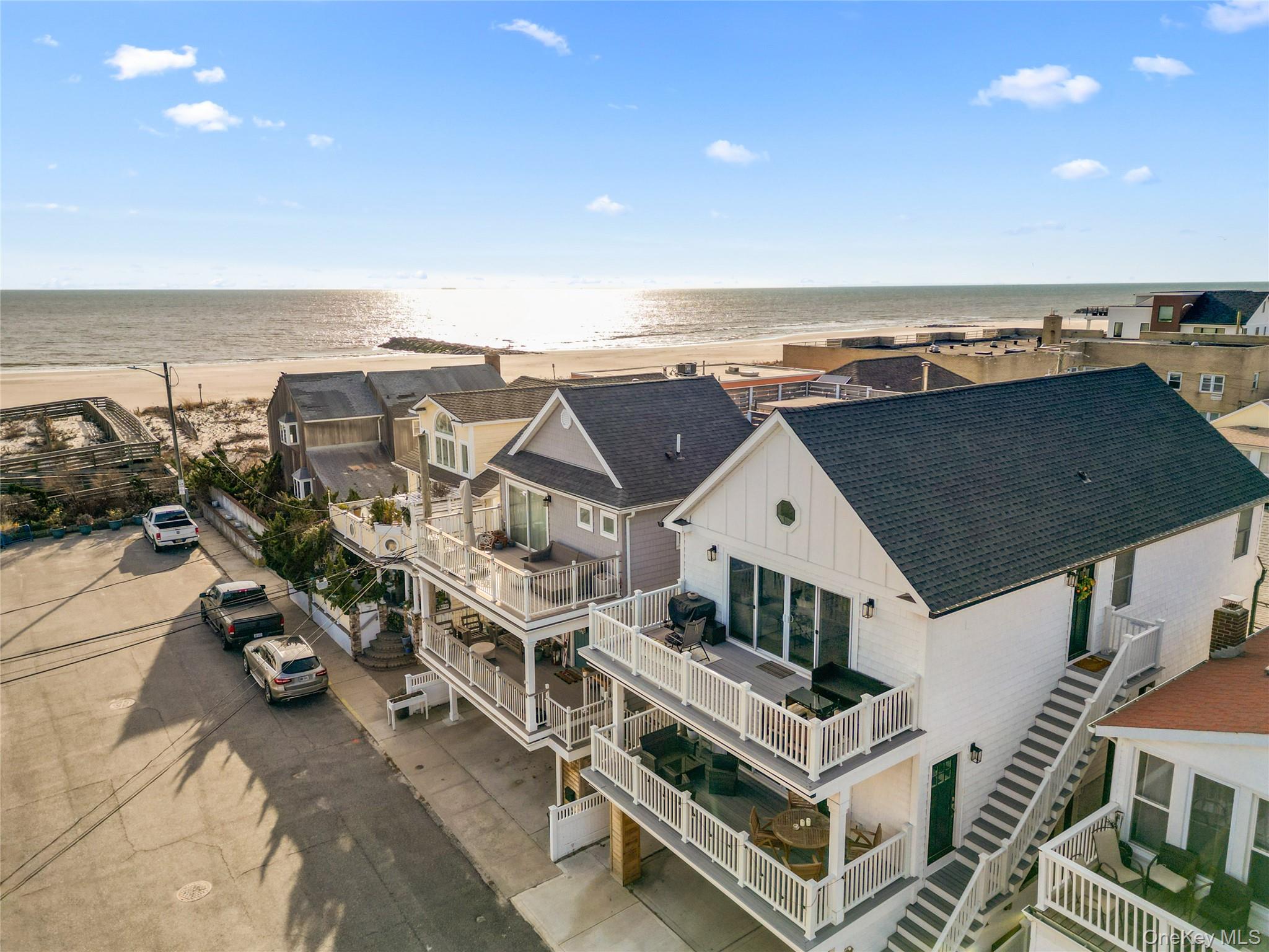 #17 photo, 17 Virginia Ave Virginia Avenue, 롱 아일랜드 Long Beach , NY 11561